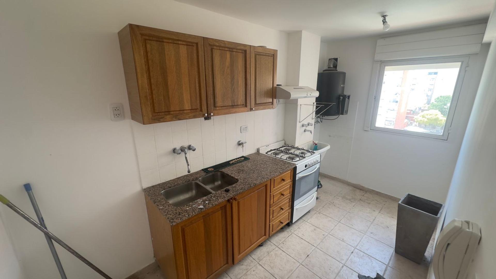 Departamento 2 ambientes con 1 baño