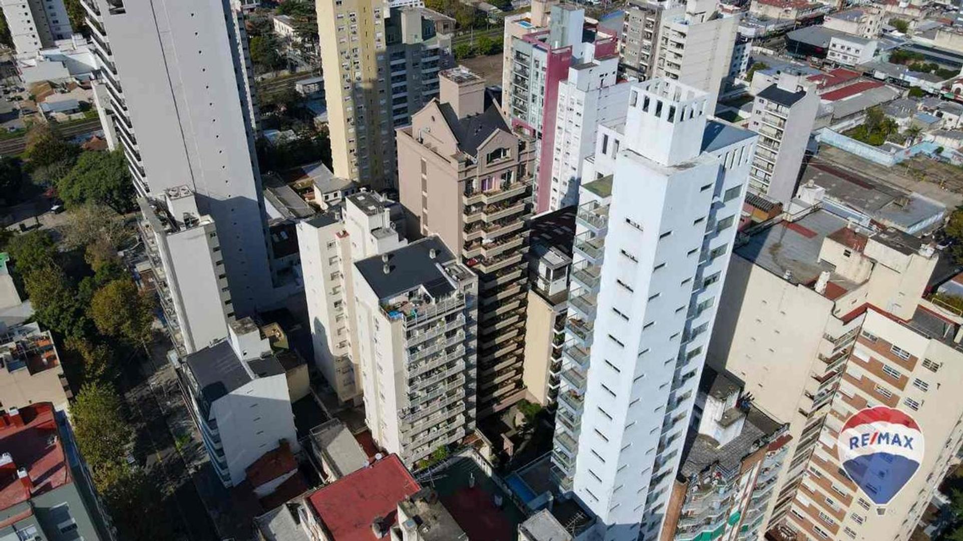 Departamento en Venta con 1 cocheras