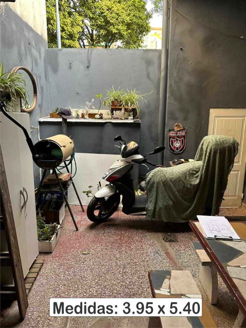 Depto Tipo Casa en Venta 80 años