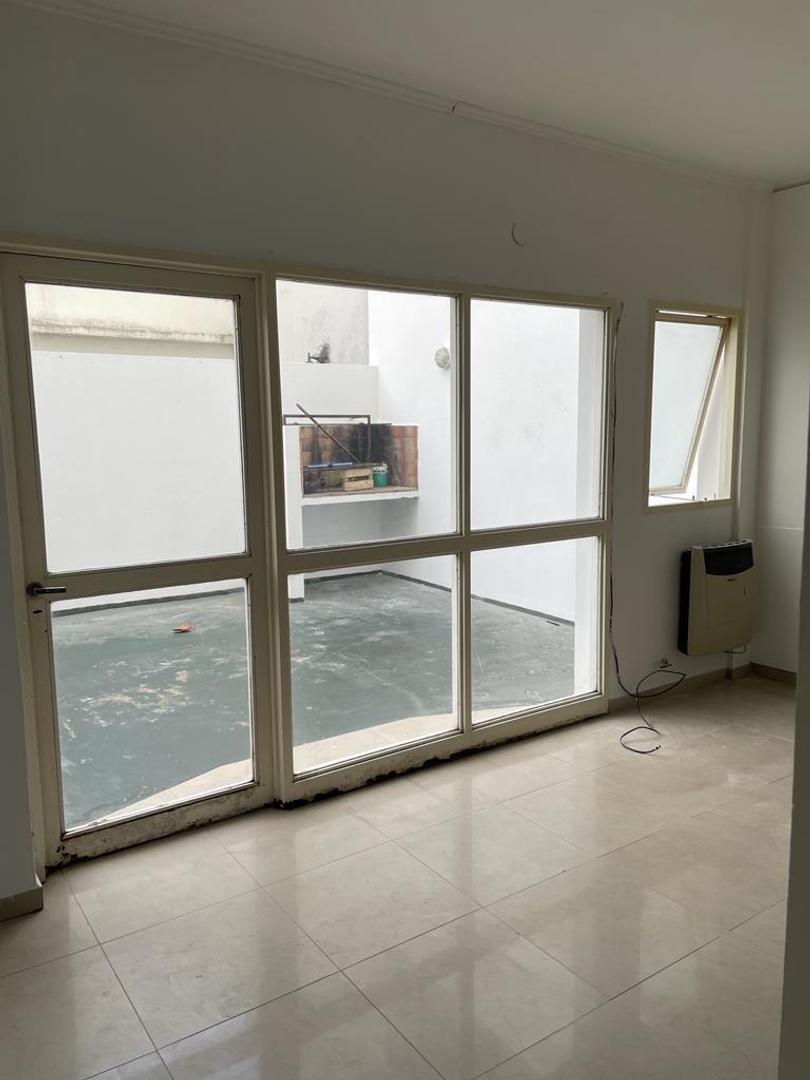 Departamento en Venta con 1 cochera
