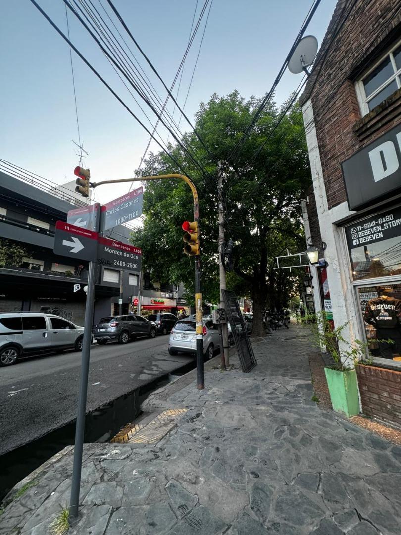 LOCAL COMERCIAL EN VENTA- CASTELAR