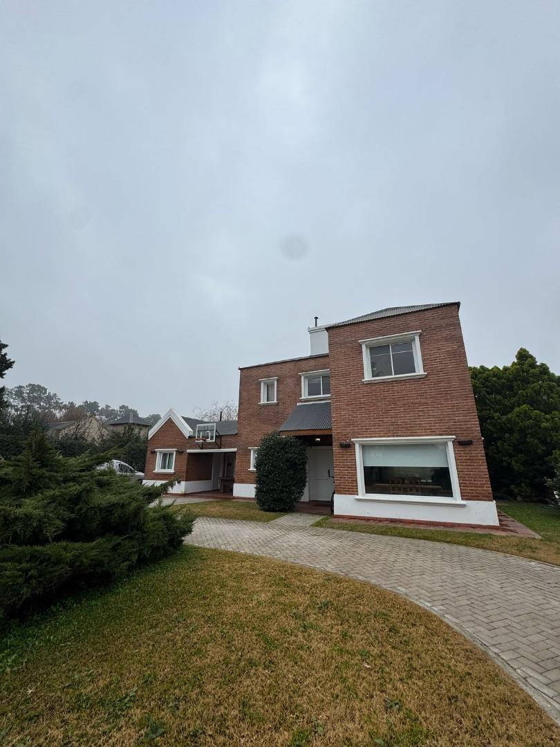 Casa en Venta en Barrio Cerrado Altos del Carmen, USD 259.000