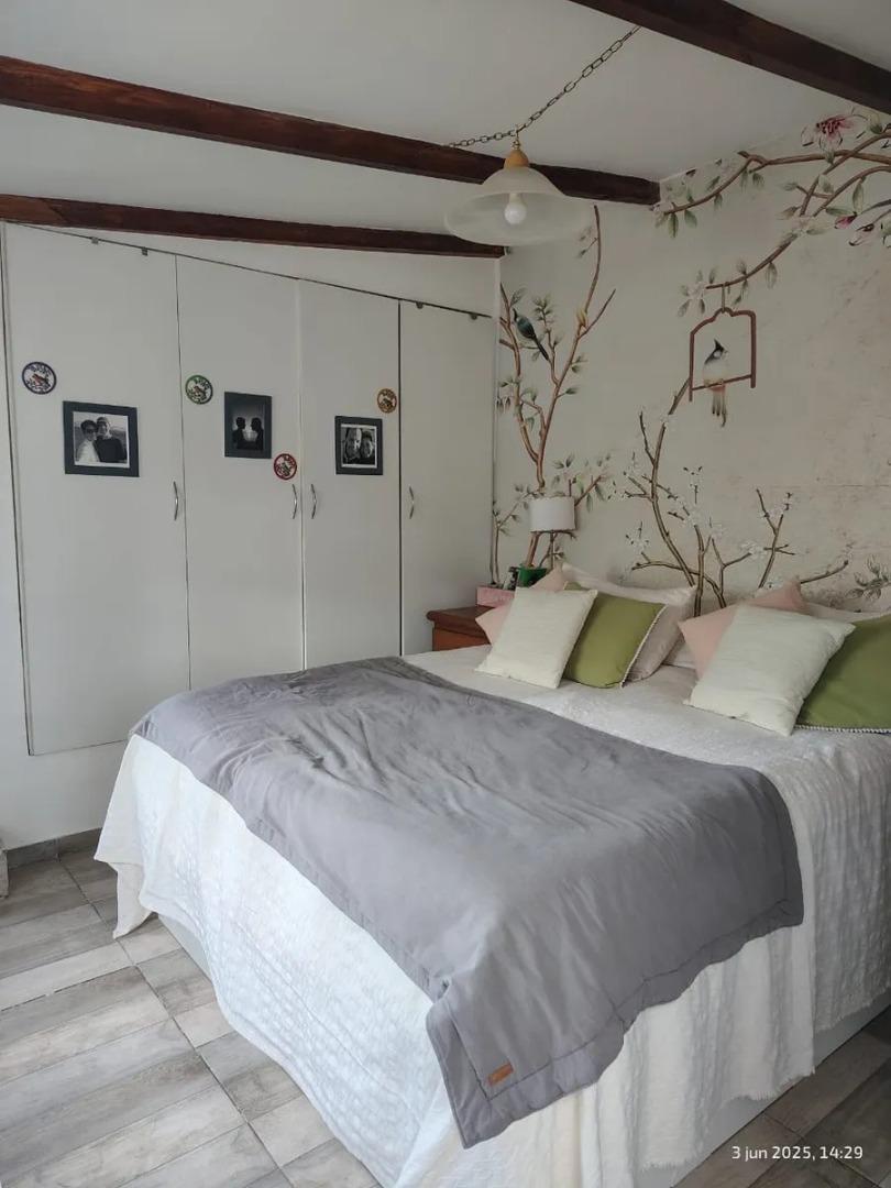 Casa con terraza propia y patio