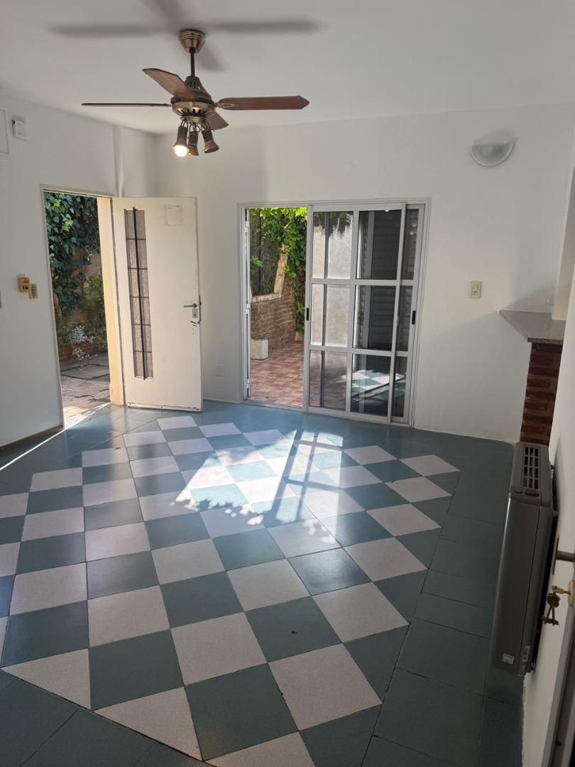 CASA INTERNA DE DOS DORMITORIOS