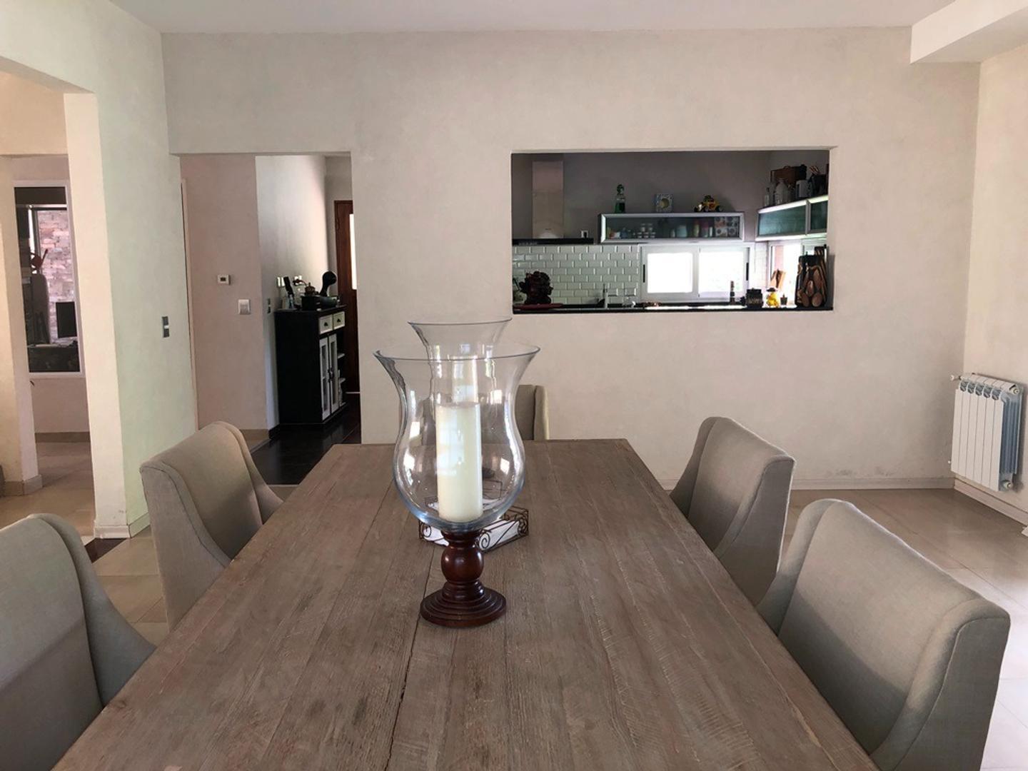 CASA EN VENTA :: ALTOS DEL SOL :: 1345M2 Y 290M2 CONST.