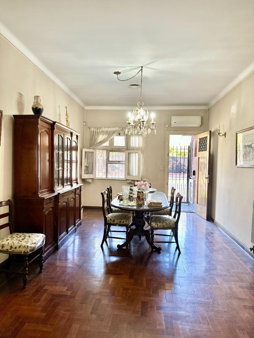 CERRITO 494 - CASA DE 3 AMB. LOTE 480 M2 - OPORTUNIDAD UNICA