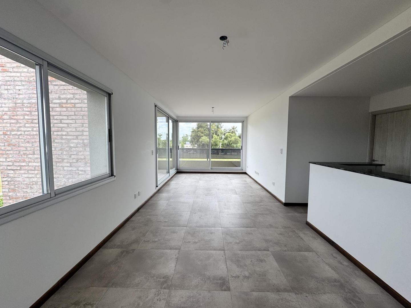 Departamento en Alquiler de 4 ambientes