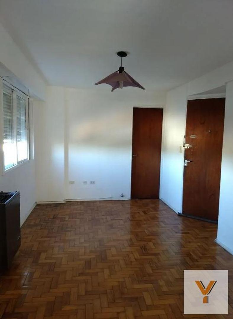 Departamento en venta - 2 dormitorios 1 baño - 41mts2 - La Plata