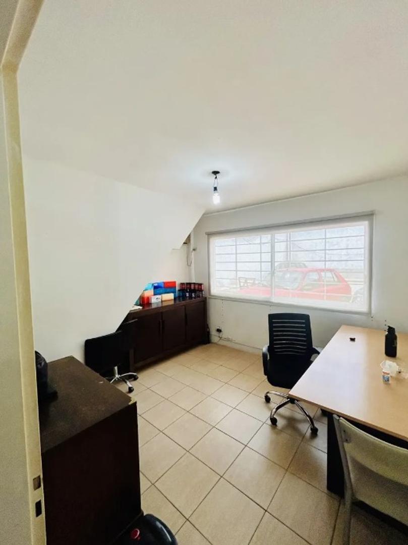 Oficina en Alquiler 85m2 c/ Cocheras en San Isidro