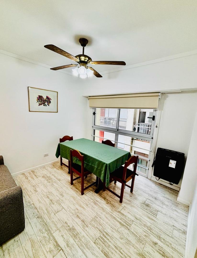 Dept. 2 amb. 4 personas a la calle. ACEPTA JOVENES