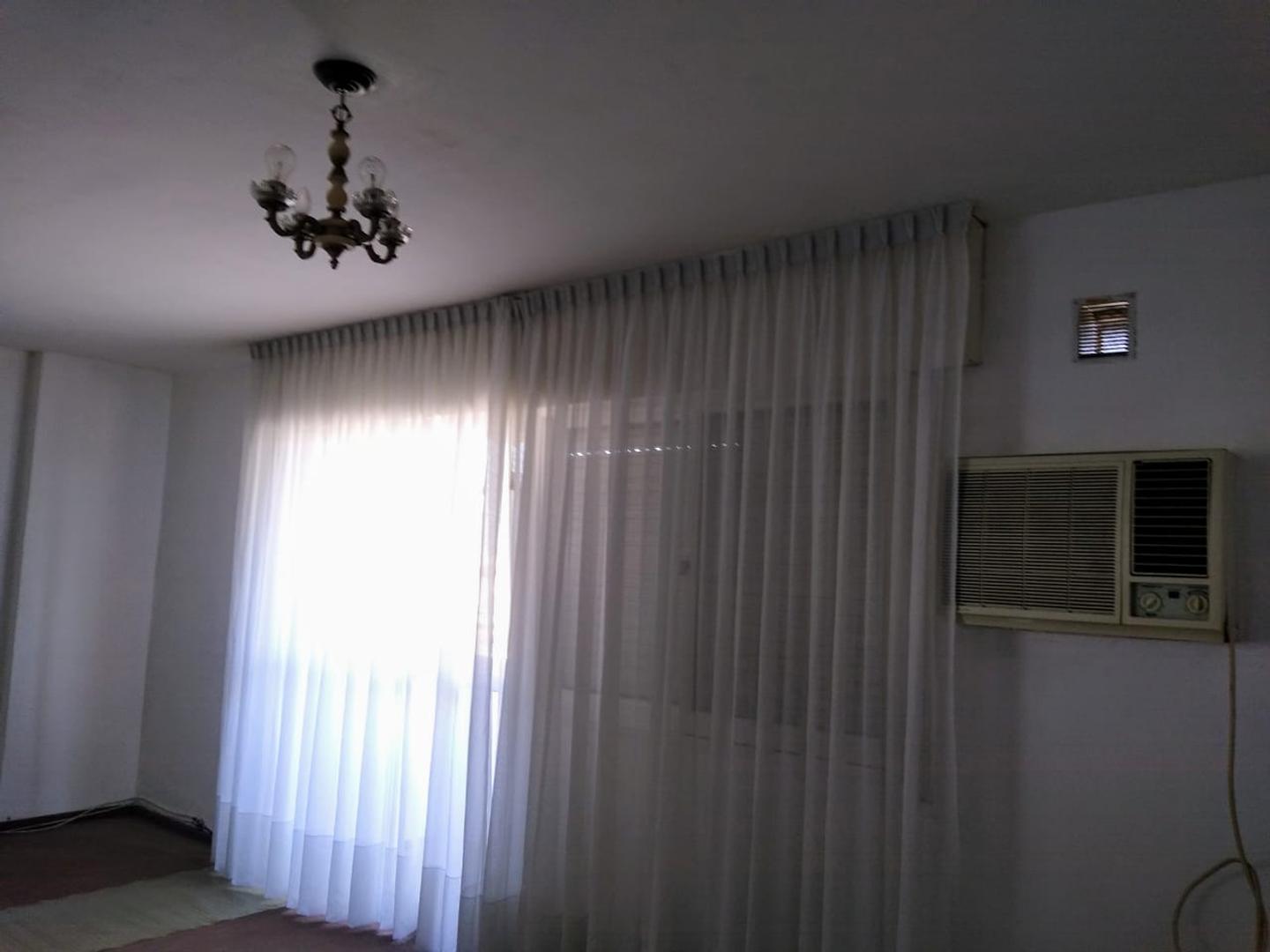 Av. Gral Paz 600, Piso 11