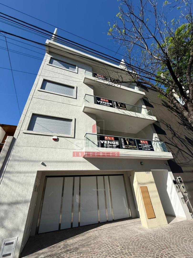 Semi piso de 4 ambientes de categoria - Villa Santa rita