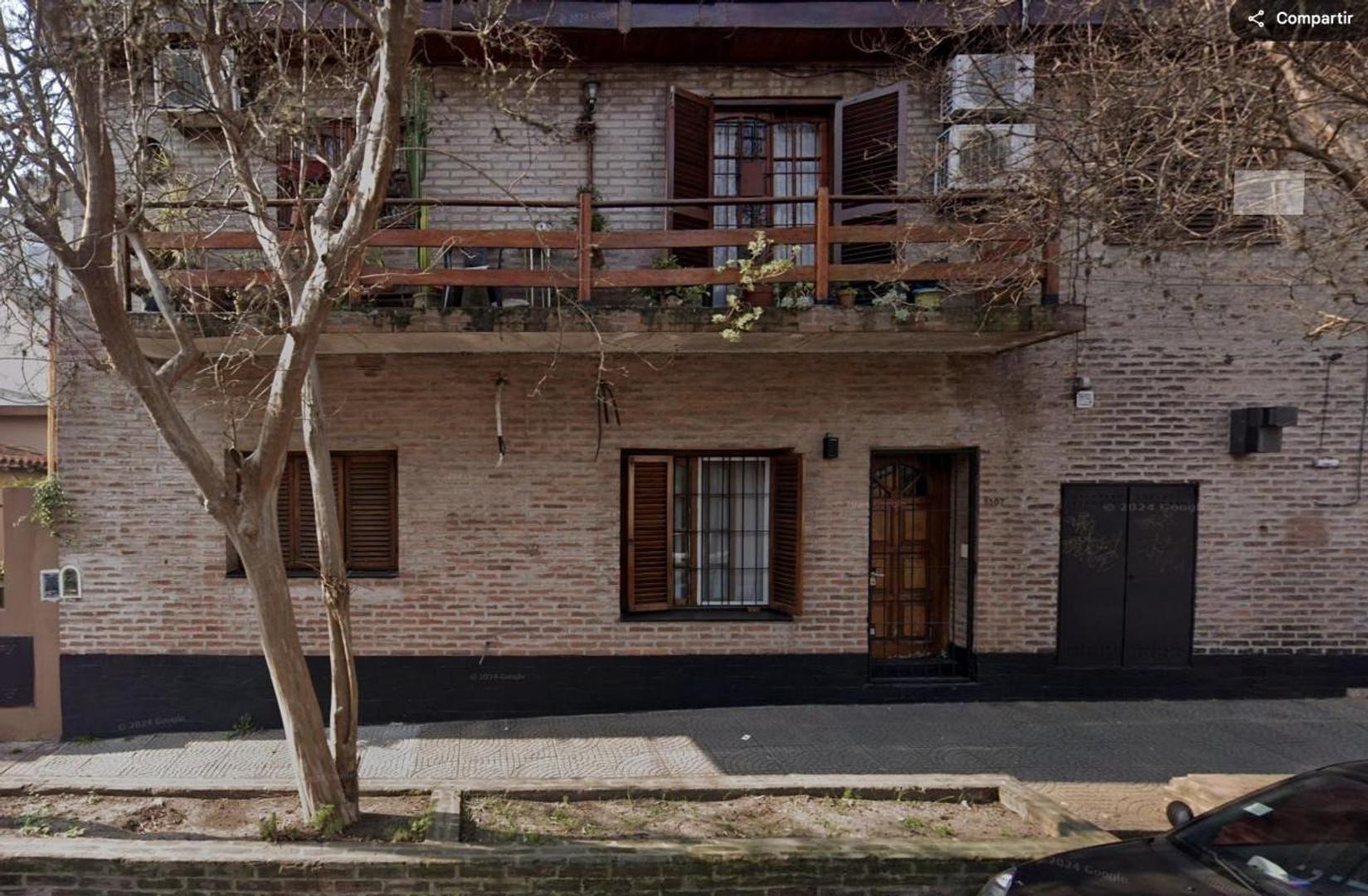 Alquiler Casa en Olivos | Amplia, Luminosa y con Jardín.