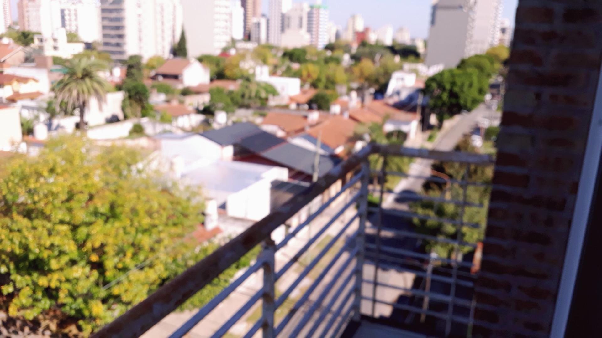 MONOAMBIENTE CON BALCON BAJAS EXPENSAS EN SAN MIGUEL CENTR0