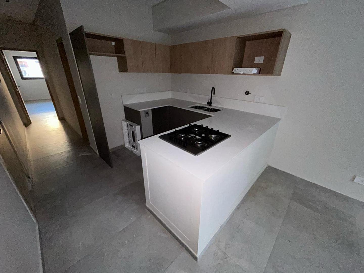 Dr. Melo 2600, Piso 3