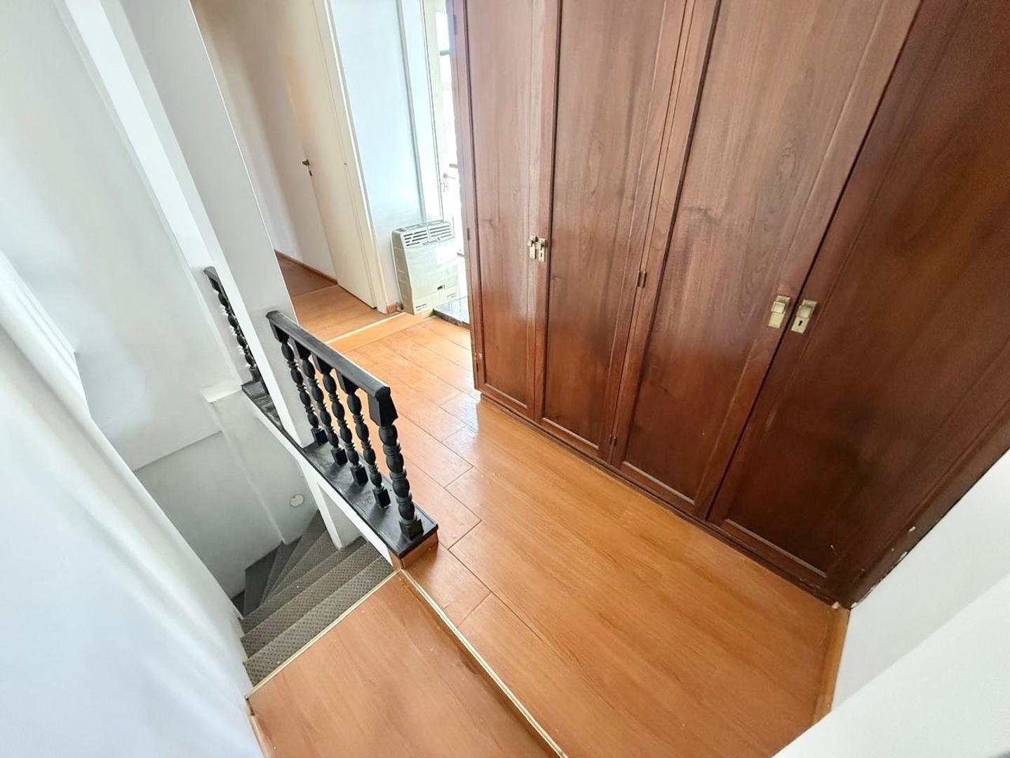 Casa en PH de 5 ambientes. Excelente ubicación