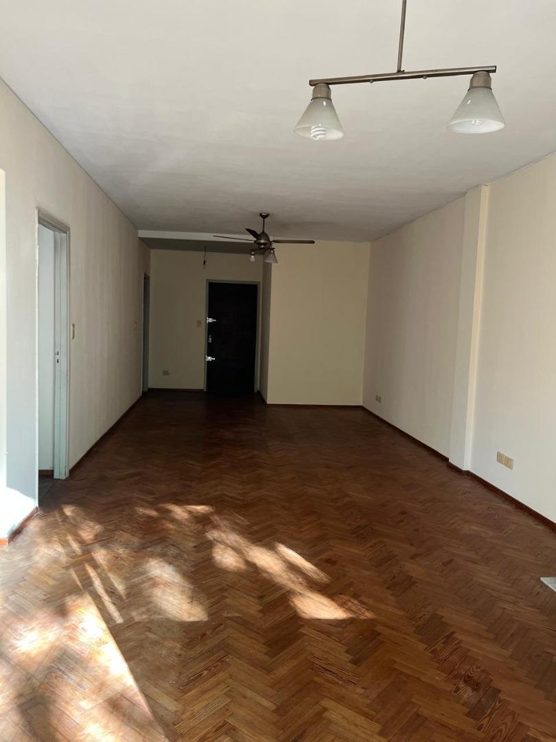 Departamento 5 ambientes con 3 baños