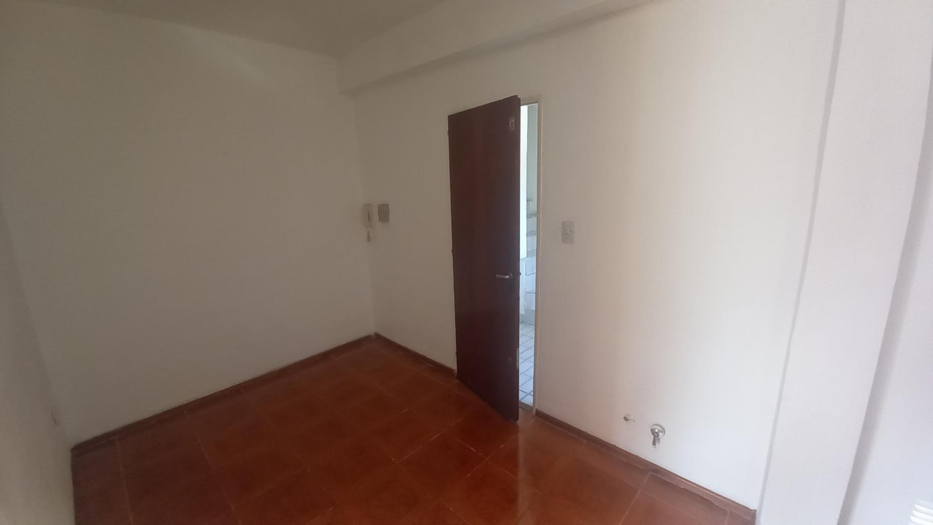 Departamento con balcón