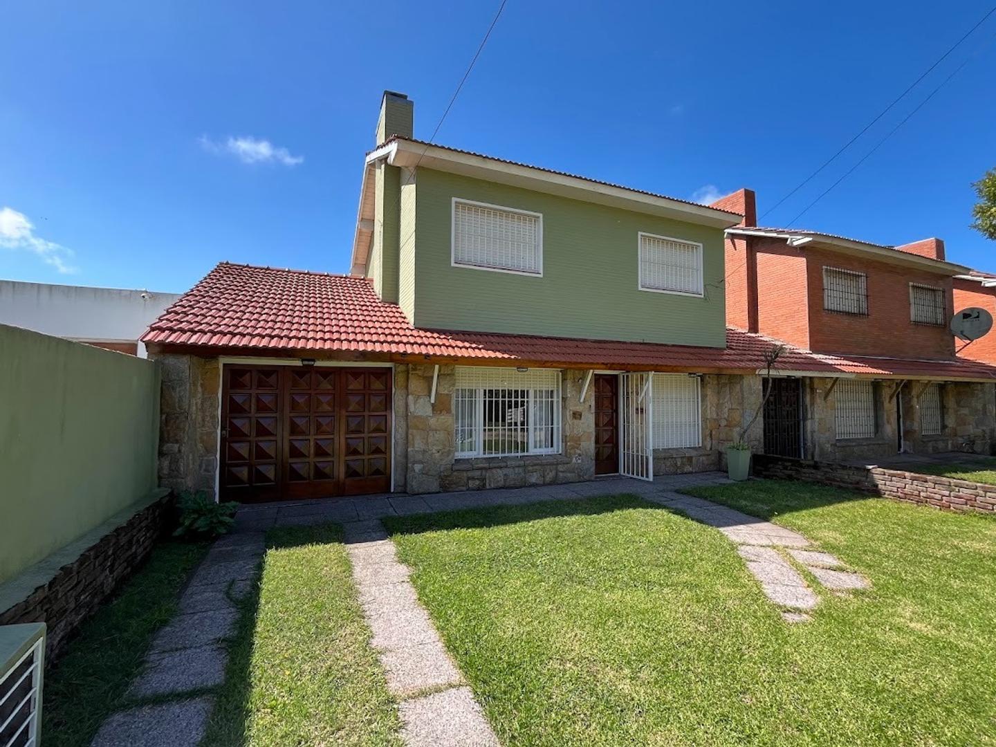 VENTA: CASA 4 AMB CON PARQUE . PUNTA MOGOTES