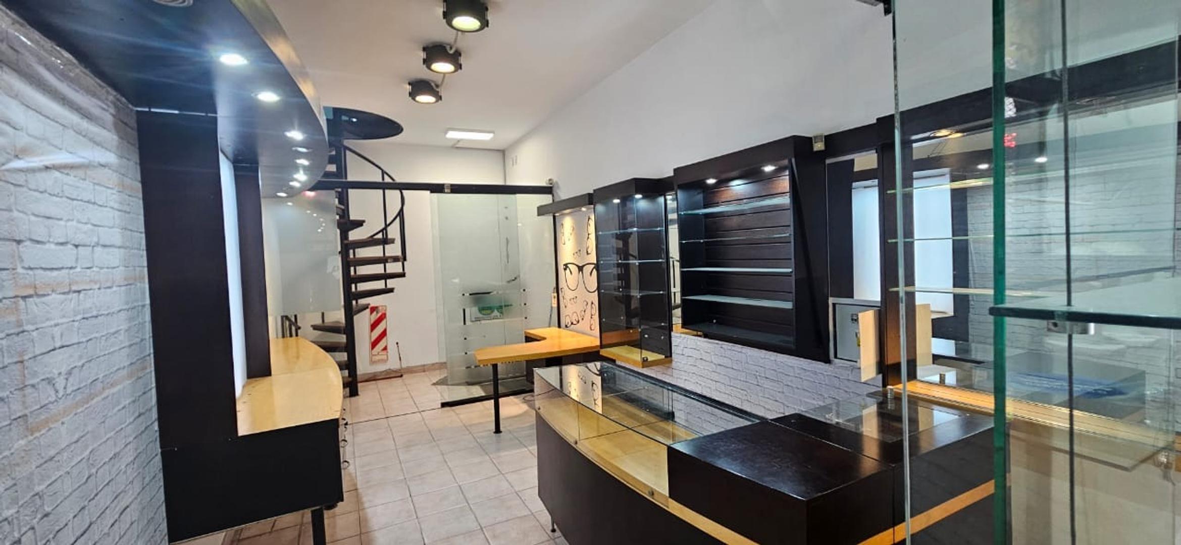 Blanco Encalada 2300