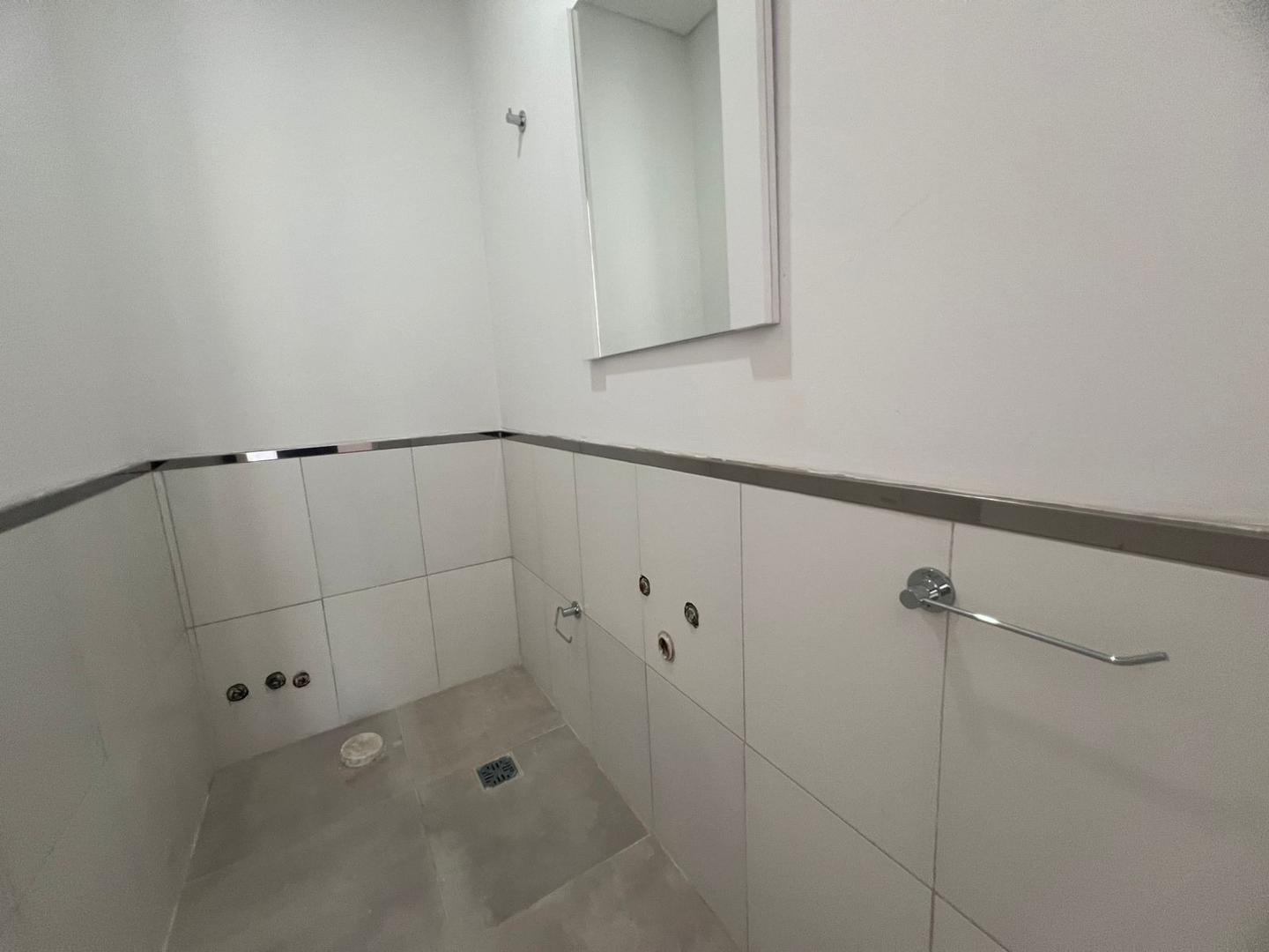 Depto Tipo Casa 3 ambientes con 2 baños