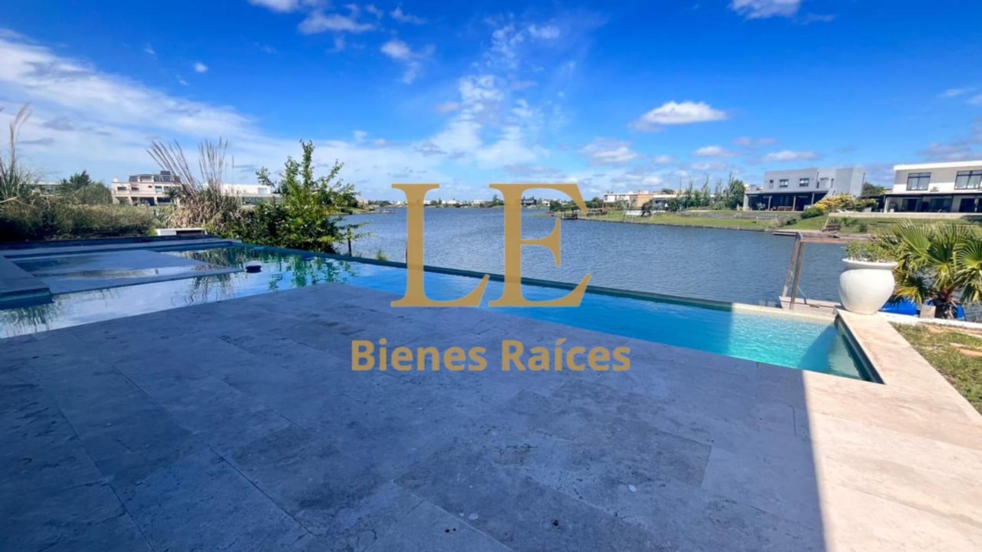 Casa en Venta en San Sebastian, USD 360.000