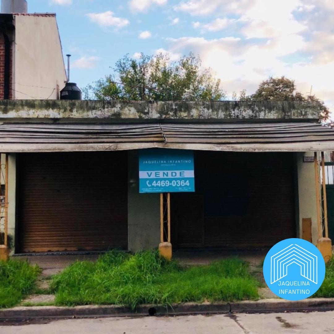 LOTE 10X40 O CASA A REFACCIONAR CON LOCAL