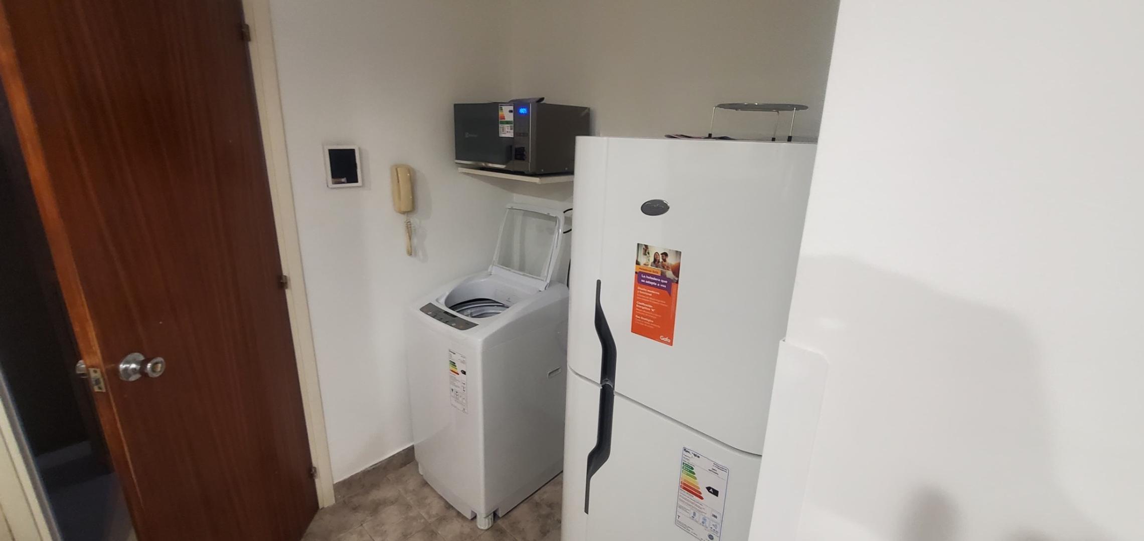 Depto 3 amb frente al mar con cochera en pleno Varese