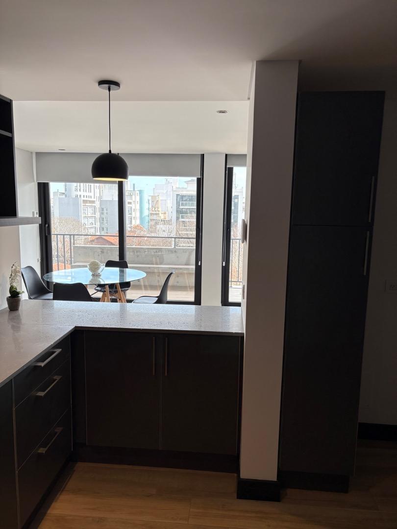 Departamento en Alquiler con 1 cocheras