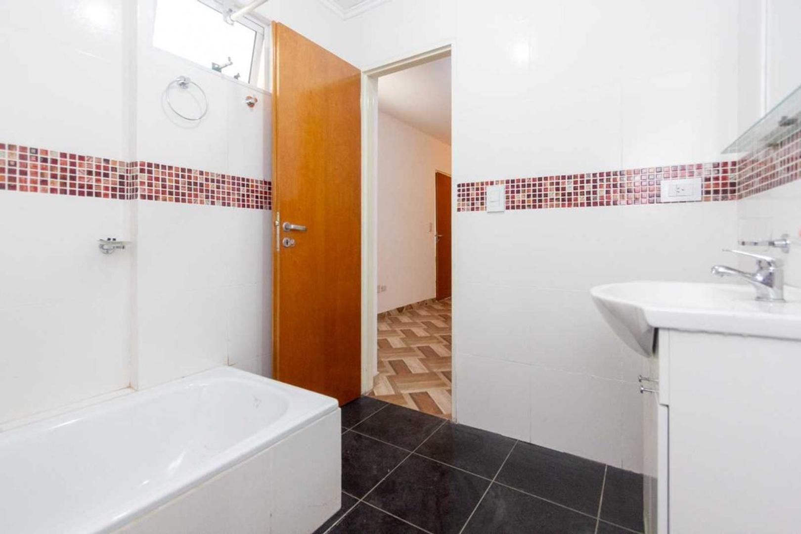 Depto Tipo Casa en Venta 5 años