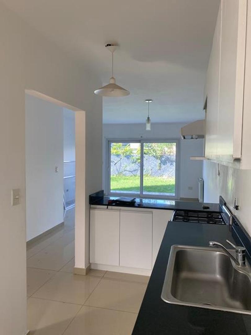 Casa en Venta en Springpark, USD 140.000