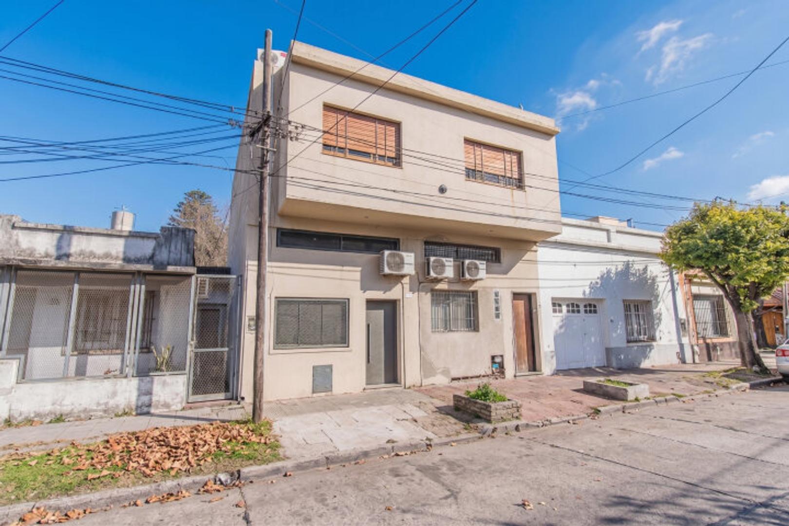 Depto Tipo Casa en Venta de Monoambiente