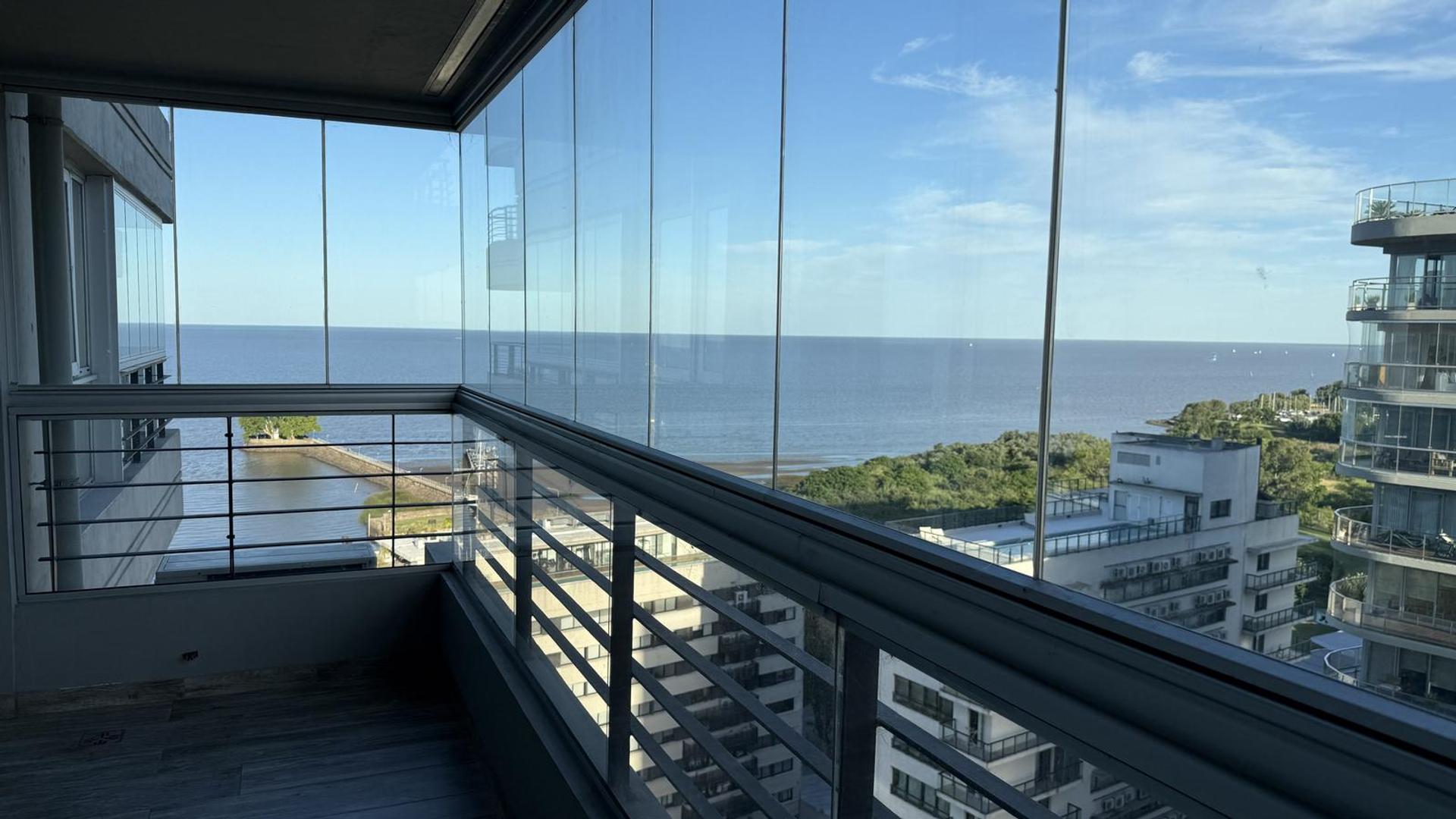 Departamento 4 ambientes con 3 baños