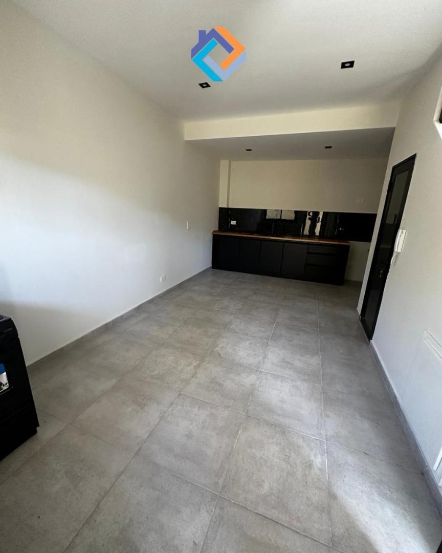 Departamento 2 ambientes con 2 baños