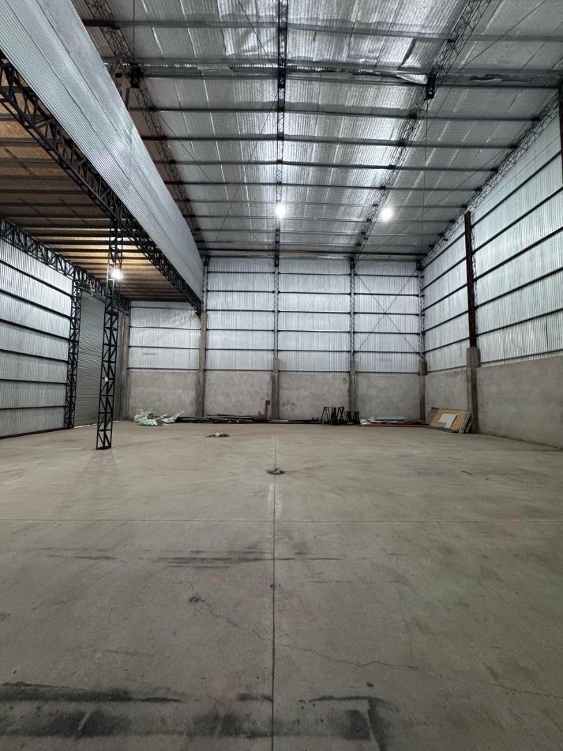 Galpon en Alquiler en General Rodriguez, USD 3.800