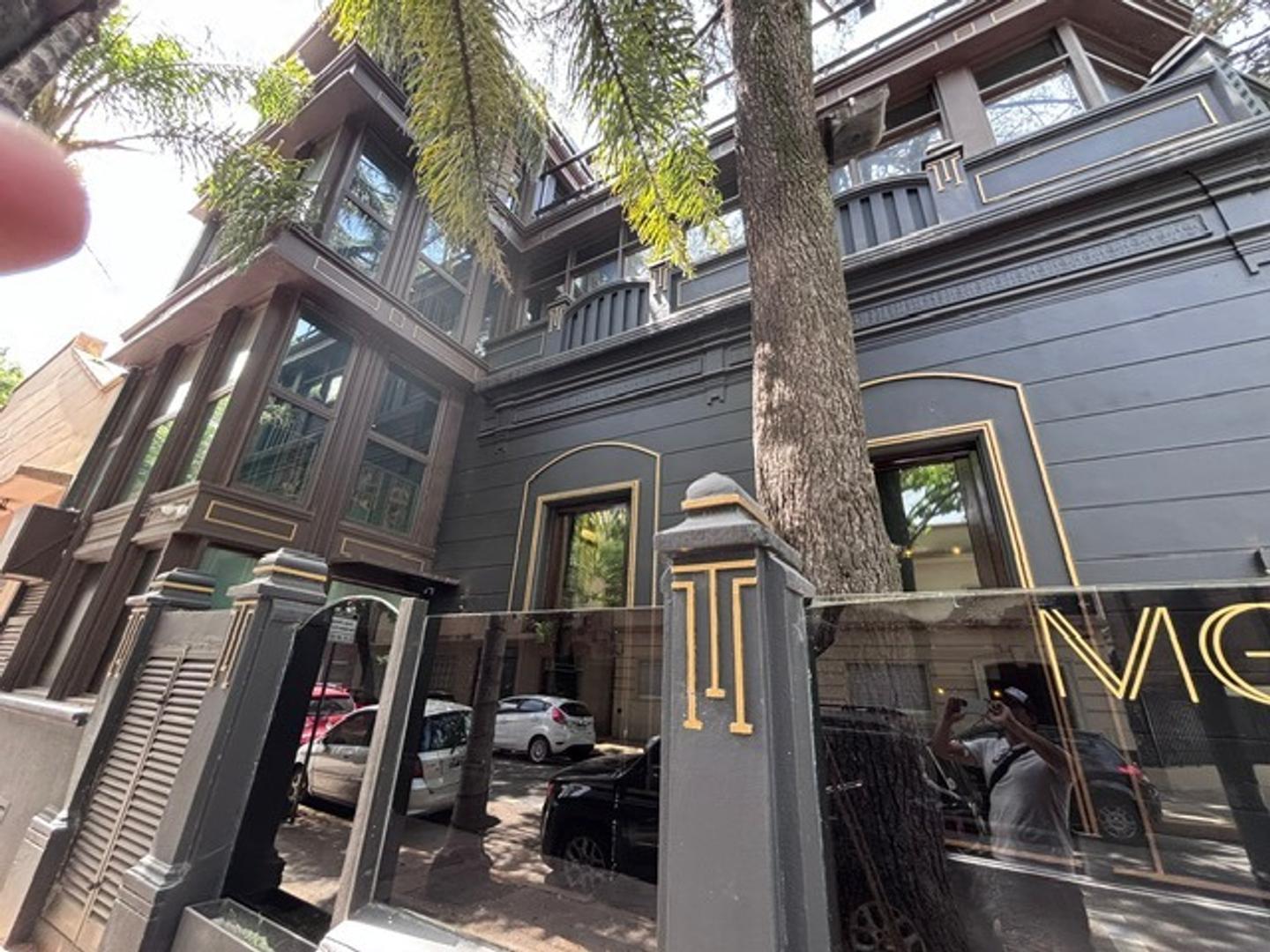 Local en Venta en Nuñez, USD 1.500.000