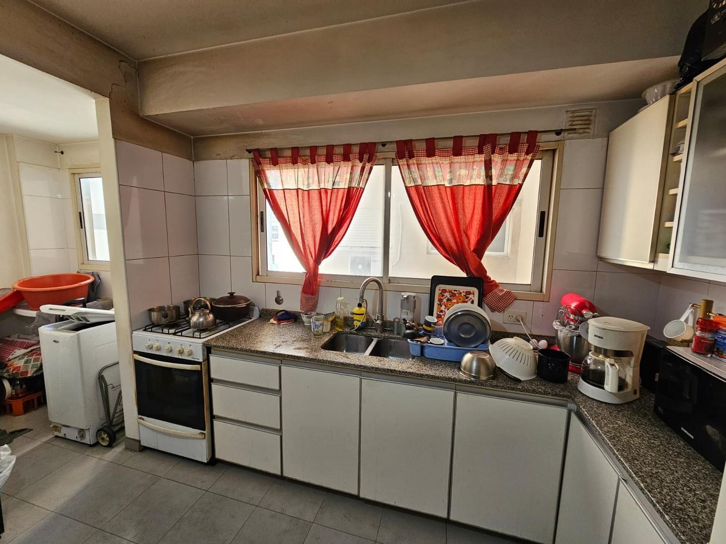 Departamento 3 ambientes con 2 baños