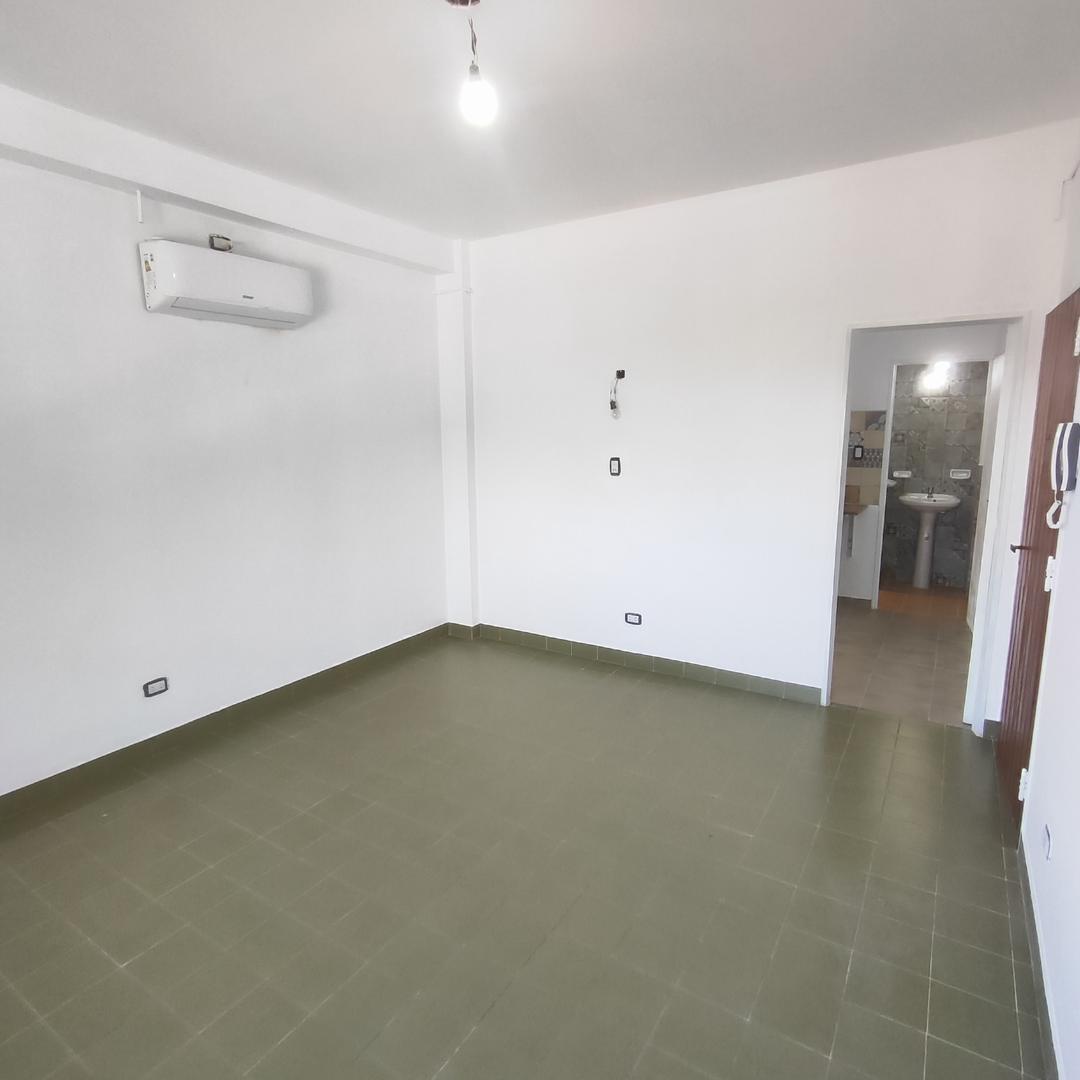 Oficina en Alquiler al Oeste