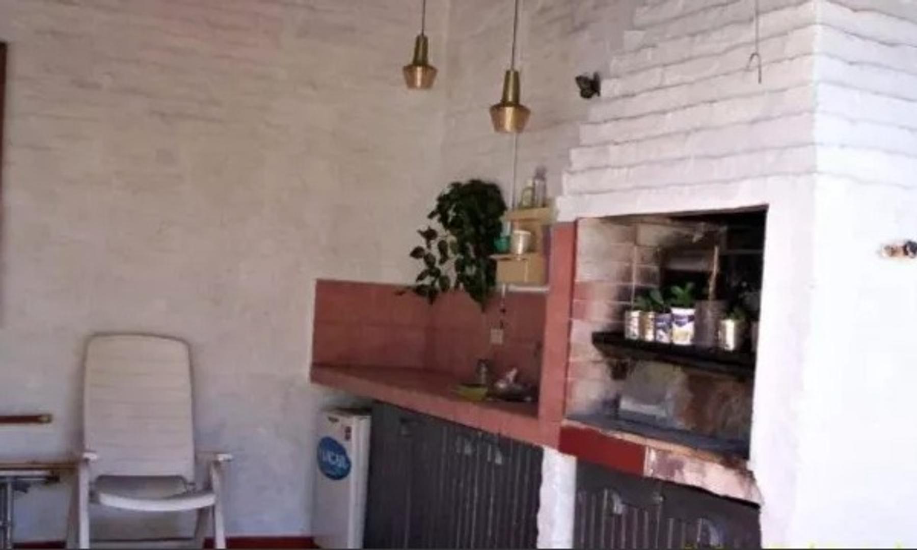 Casa en Venta en Haedo, USD 190.000