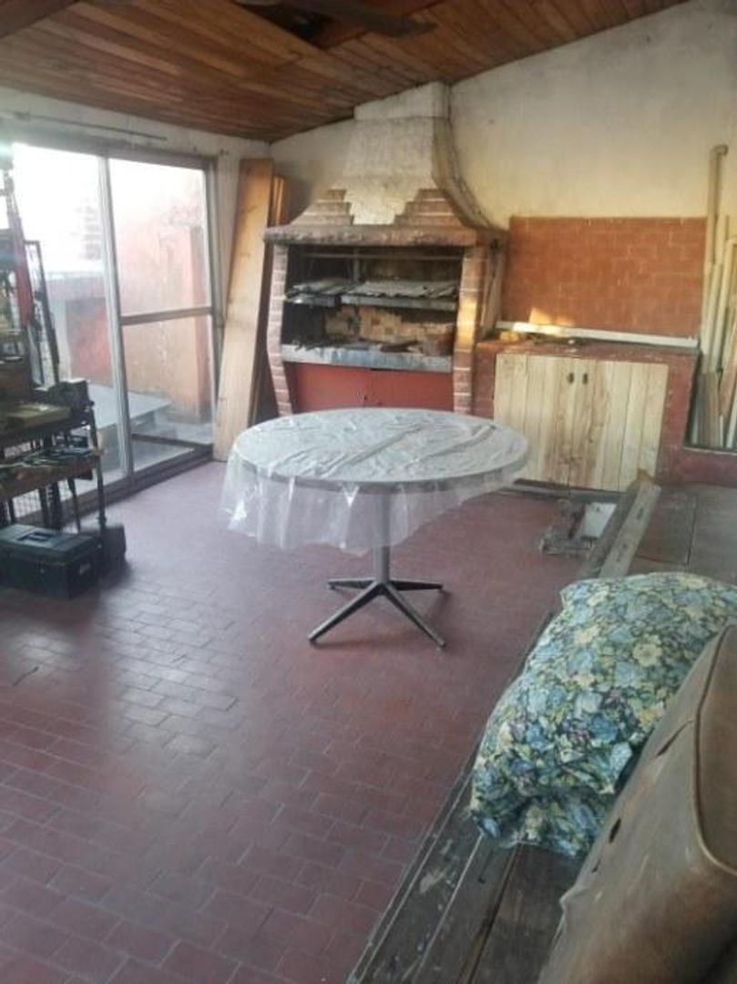 Depto Tipo Casa en Venta de 4 ambientes