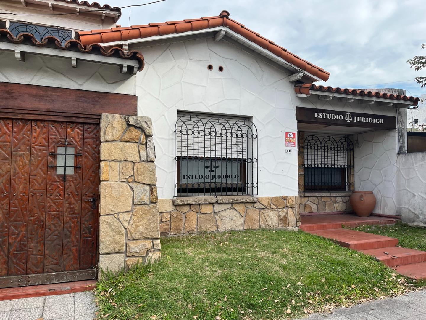 Lomas de zamora venta propiedad en excelente ubicación