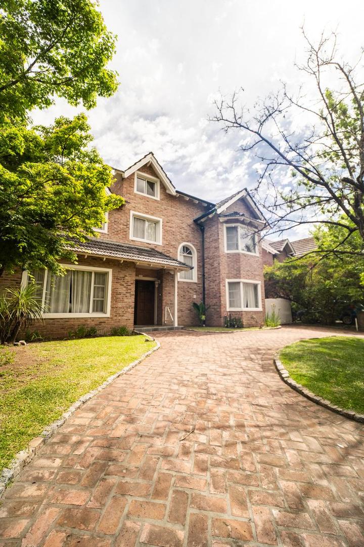 Barrio Cerrado La Escondida