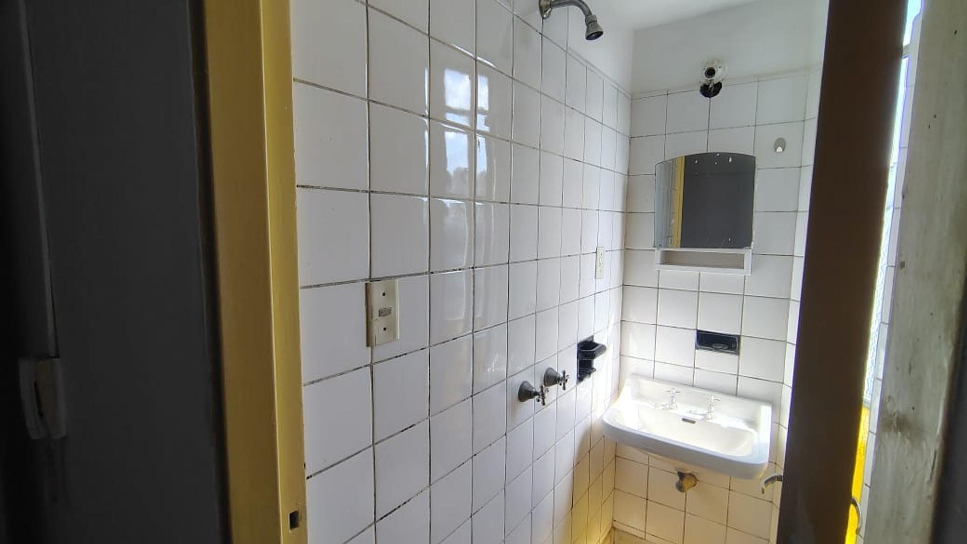 Departamento en Alquiler en Centro, $ 280.000