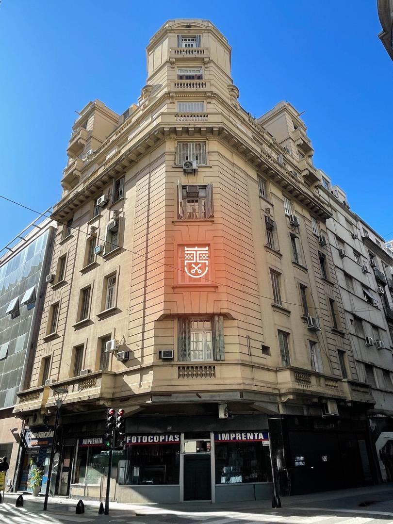 Departamento apto profesional de 3 ambientes.