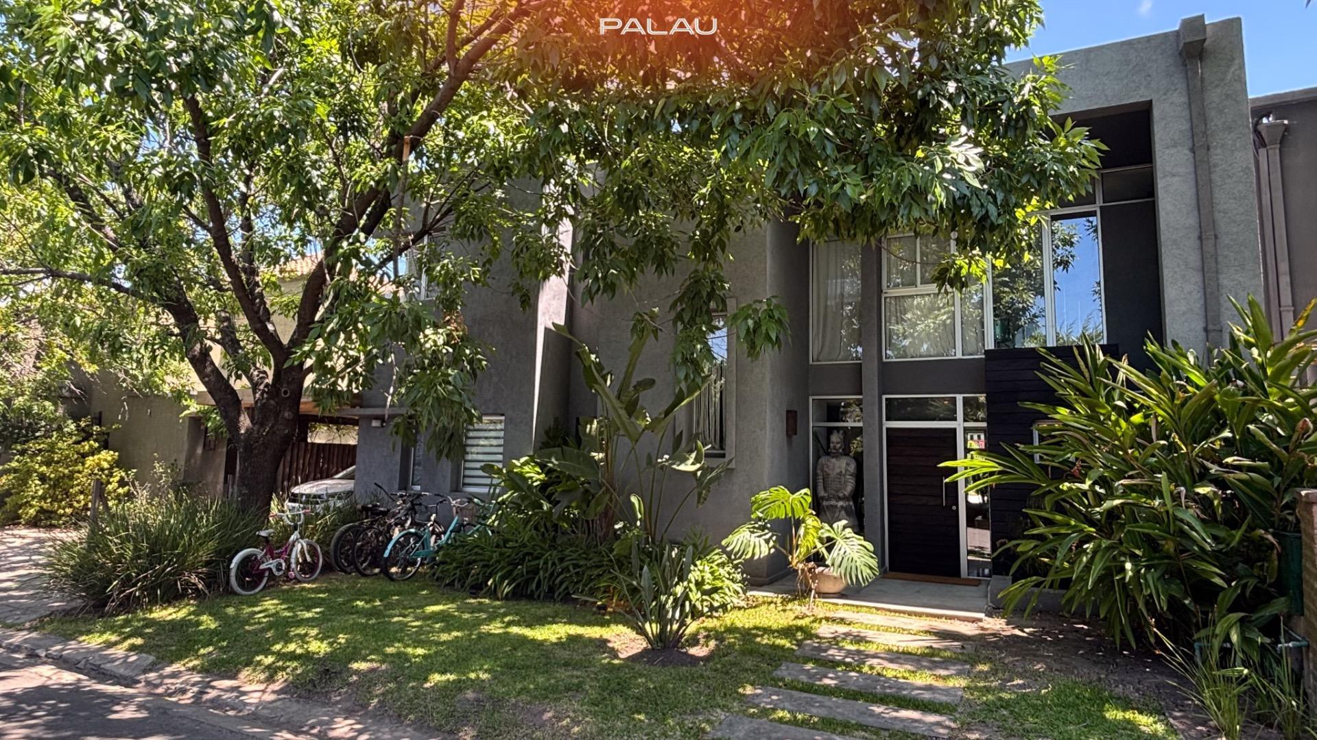 Av. De Los Bosques 1600