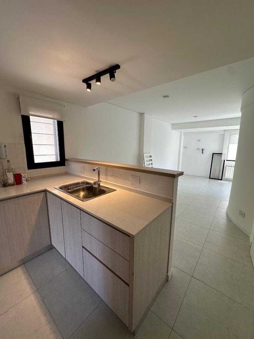 Departamento a nuevo reciclado de 3 dormitorios