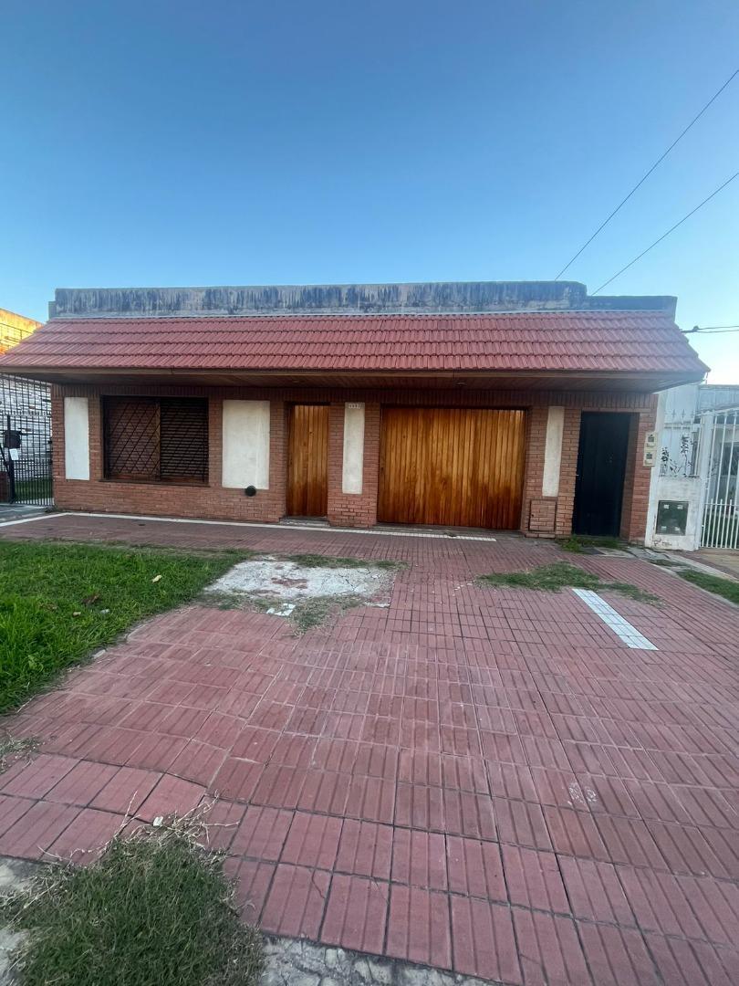CASA EN VENTA MANSILLA 4900 VILLA DOMINICO