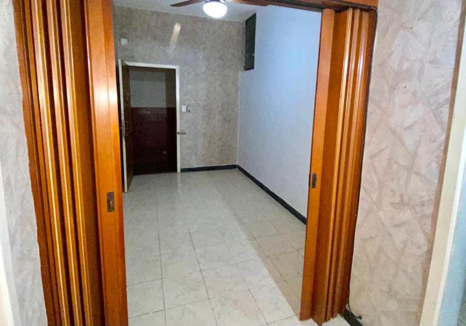 Depto Tipo Casa en Venta en Lanus Oeste, USD 57.000