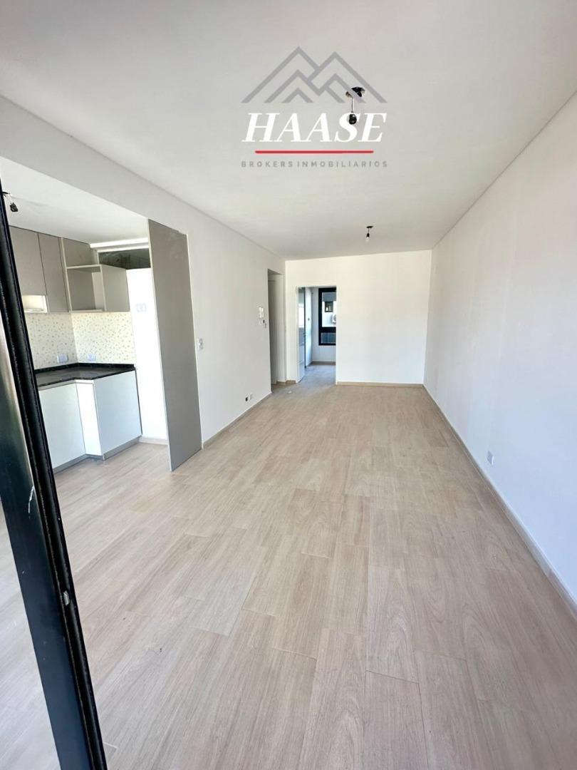 Departamento en Venta en Coghlan, USD 147.000