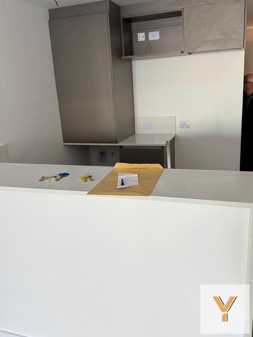 Departamento en Alquiler con 1 cochera